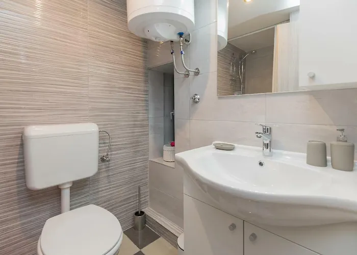 Gostinjska kuća Peninsula 4*