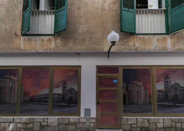 Gostinjska kuća Peninsula 4*